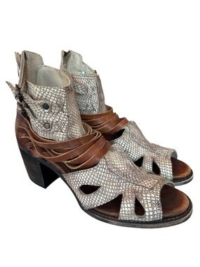 Freebird by Steven Nest Women’s Leather Shoes Size 10